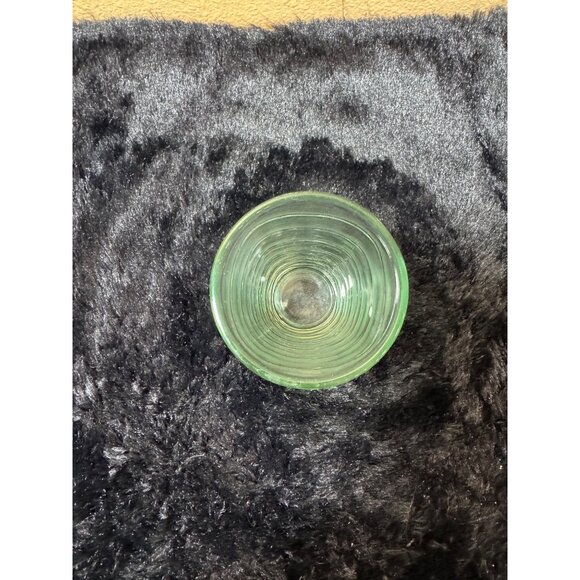 Vintage Green Glass Tumbler With Ribbed Spiral Design Small Vase - Picture 3 of 6